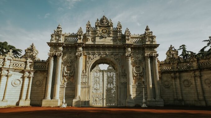 uploaded-image-osmanli-imparatorlugunda-celebiler-1697107026344