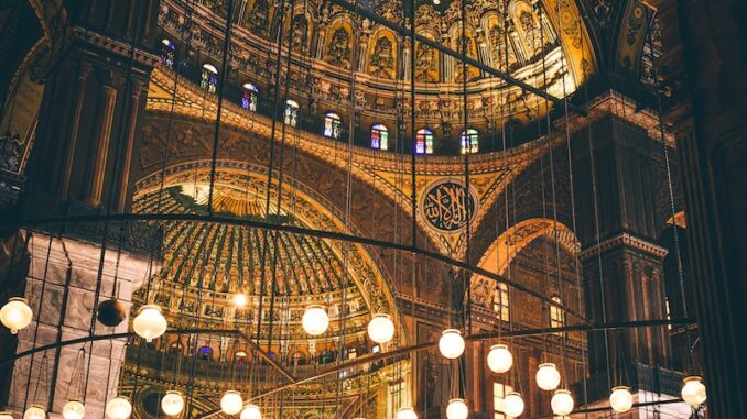 uploaded-image-osmanli-imparatorlugunda-celebilerin-rolu-1697107016758